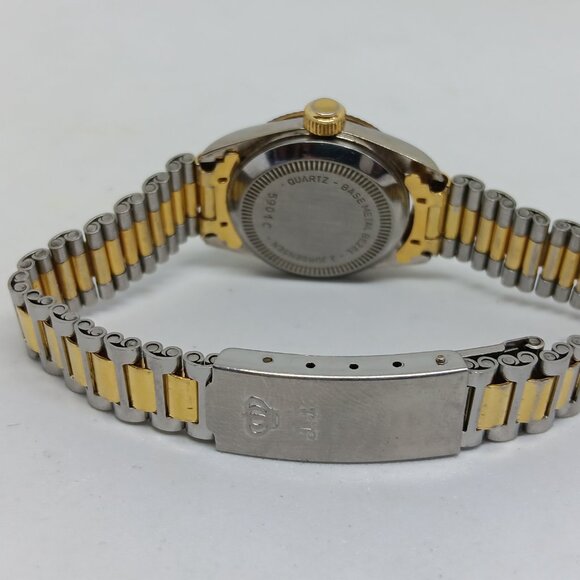 VINTAGE Jules Jurgensen 5901C Women’s 25mm Two Tone Japanese Quartz Watch